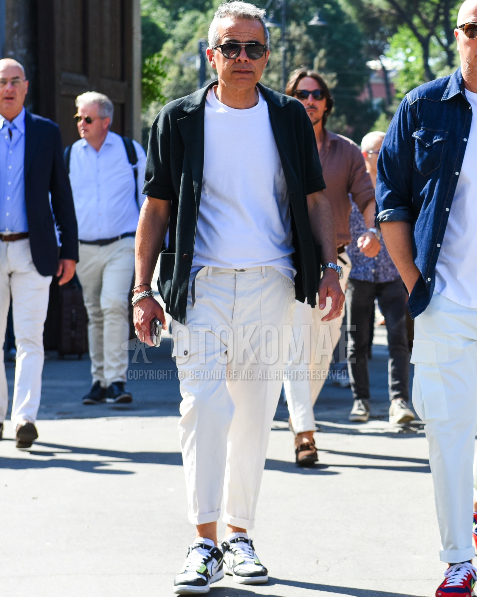 Men's spring summer outfit with black plain sunglasses, white