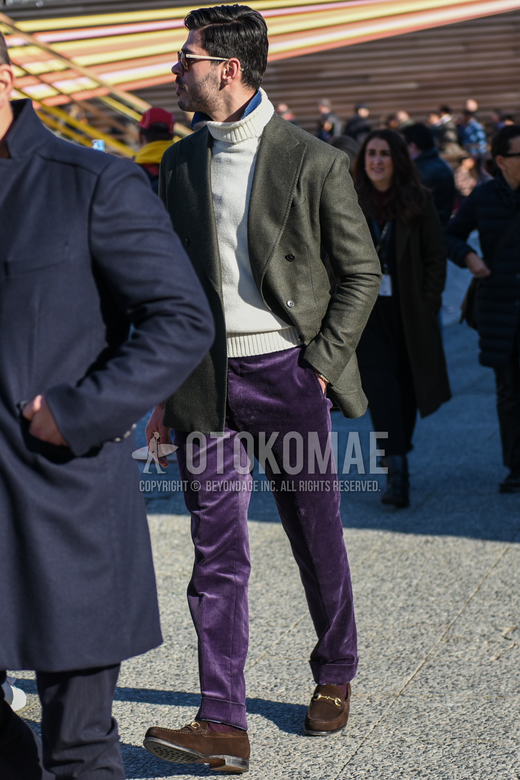 Men's autumn winter outfit with gray plain tailored jacket, white plain turtleneck knit, purple plain winter pants (corduroy,velour), purple plain socks, brown bit loafers leather shoes.