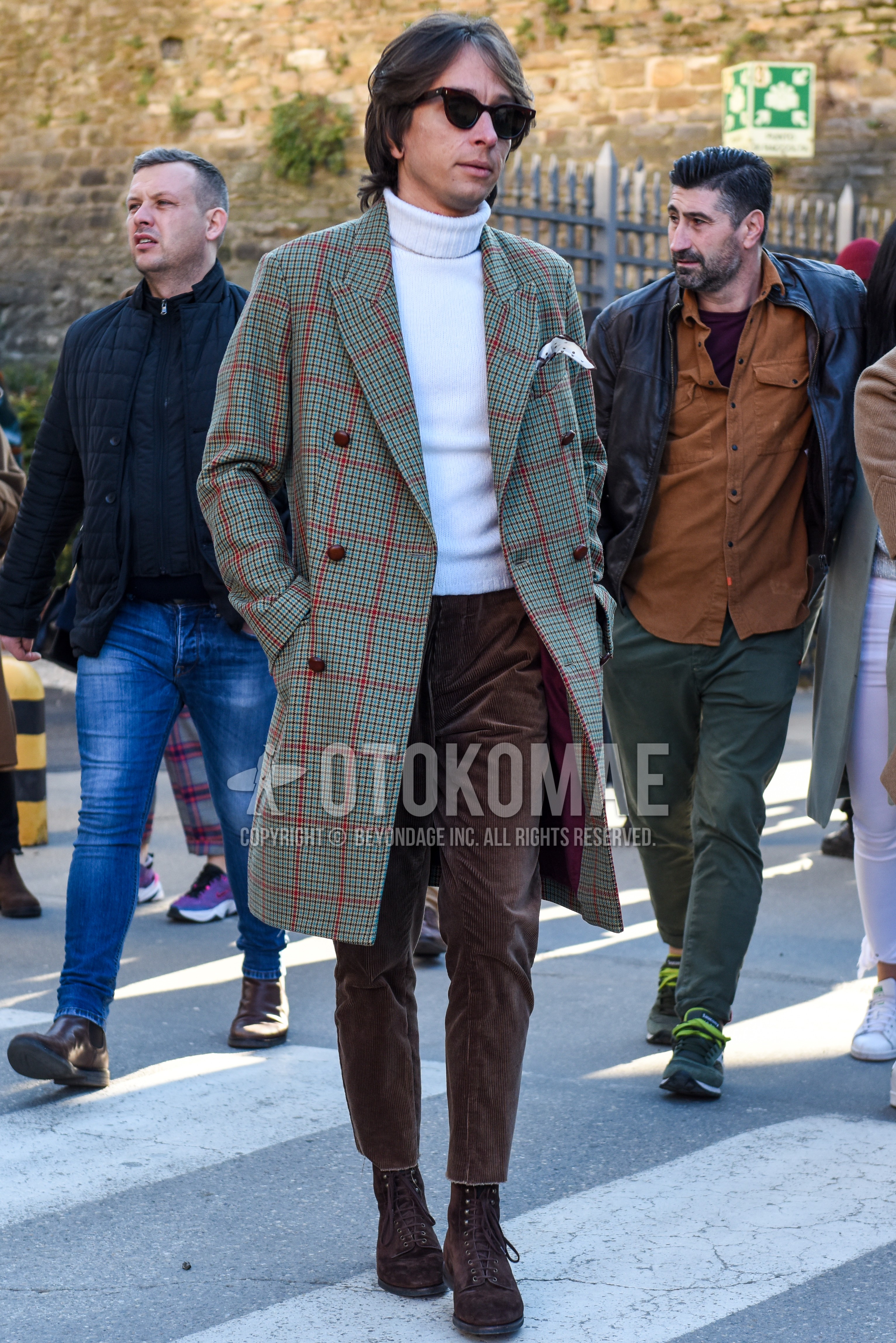 Men's autumn winter outfit with black plain sunglasses, gray check chester coat, white plain turtleneck knit, brown plain winter pants (corduroy,velour), brown plain cropped pants, brown  boots.