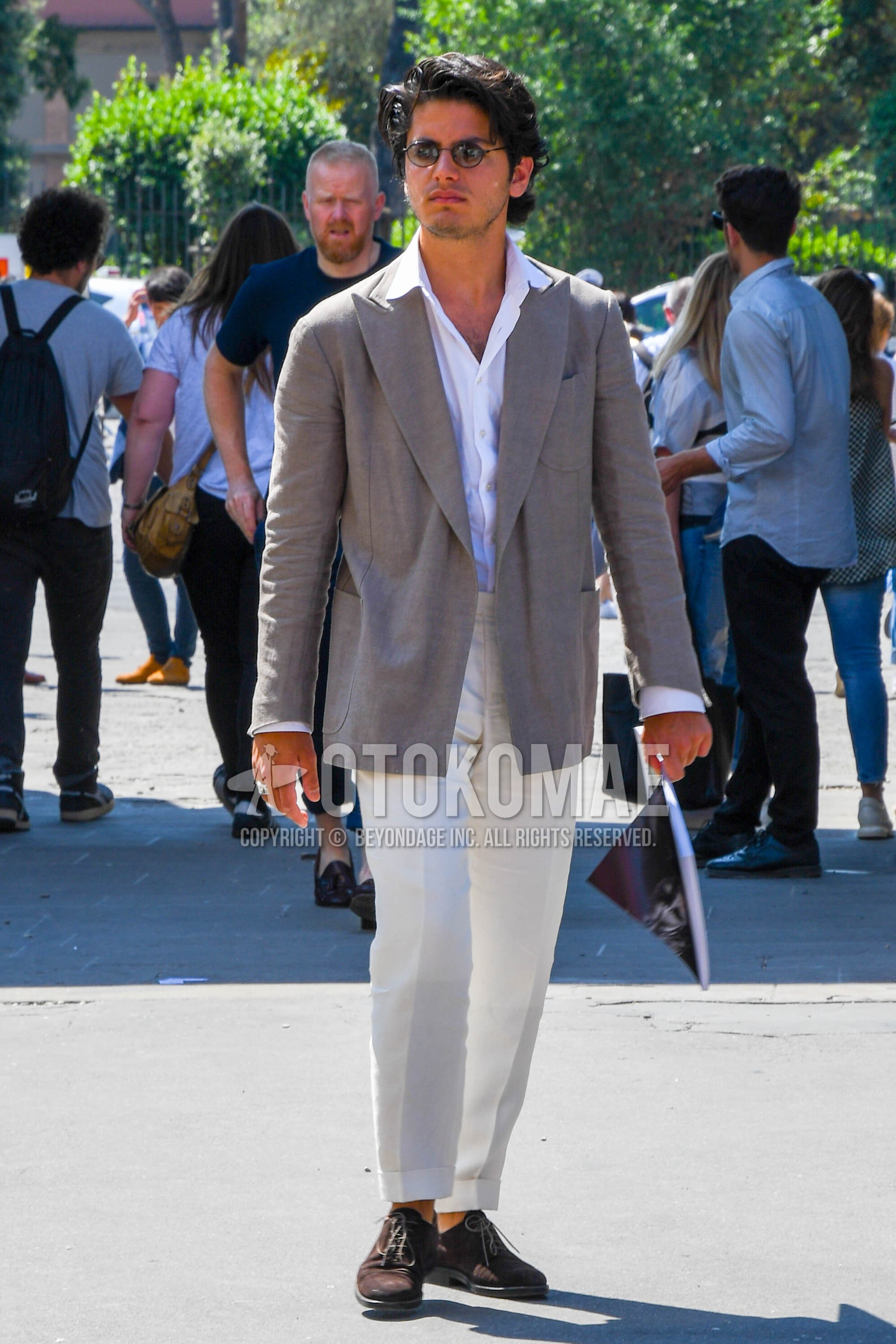 Men's spring summer autumn outfit with plain sunglasses, brown plain tailored jacket, white plain shirt, white plain slacks, brown plain toe leather shoes, brown suede shoes leather shoes.