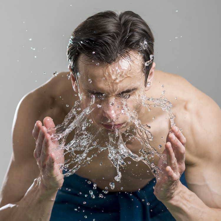 Men's NG skin care (4) "Washing the face more than three times a day