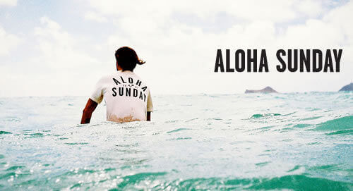ALOHA-SUNDAY Tシャツ