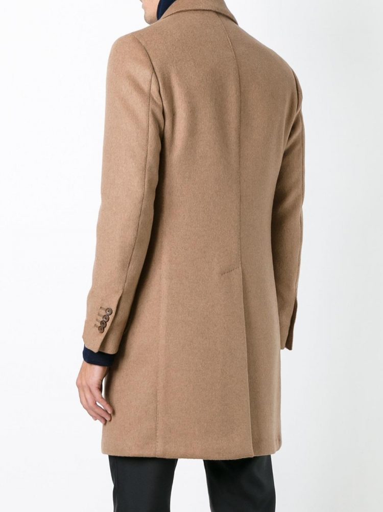 lardini-%e3%83%9f%e3%83%86%e3%82%99%e3%82%a3%e3%82%bf%e3%82%99%e3%83%95%e3%82%99%e3%83%ab%e3%82%b3%e3%83%bc%e3%83%884