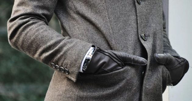 Introducing the charm and standard models of the masterpiece of men’s gloves, ” DENTS “!