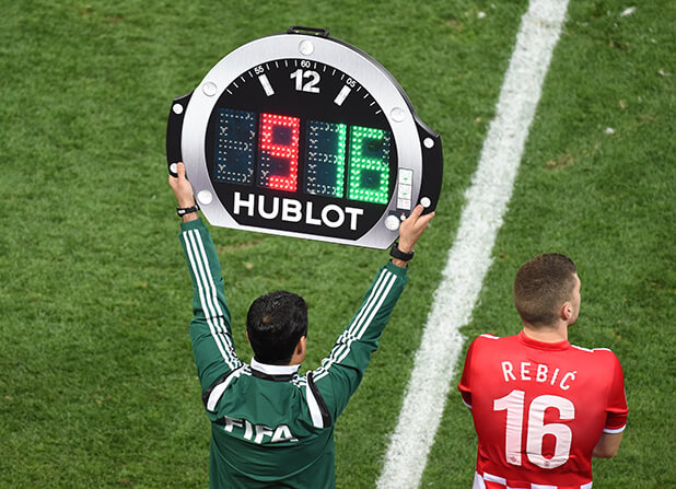hublot-fifa-referee-board-design