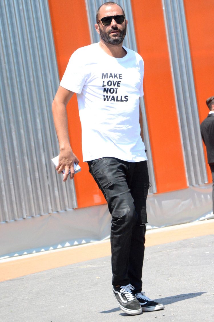 Adjust the balance of the coordination with black denim worn slightly loose.