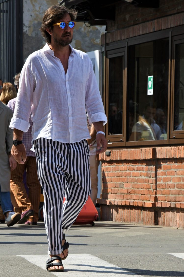 Linen Shirt x Striped Pants
