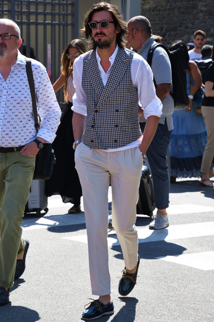 Gilet with lapel to make chinos coordinate look classy