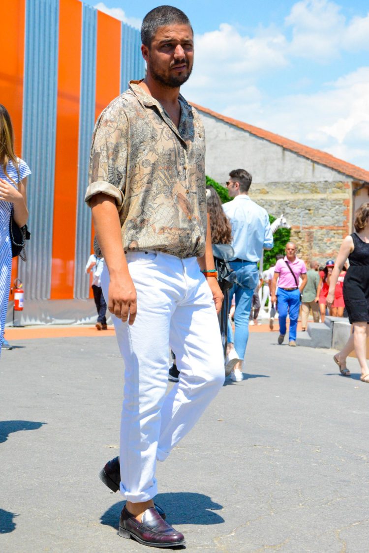 Aloha shirt x white pants