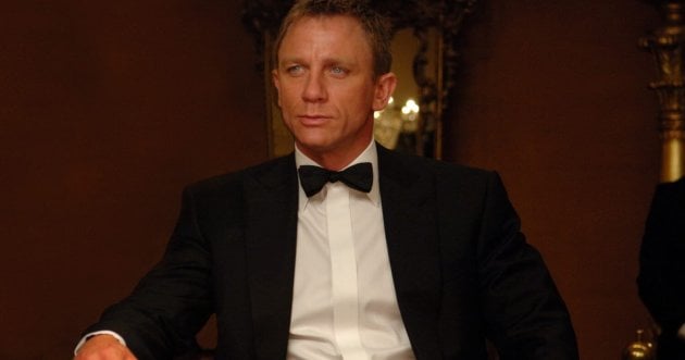 Dissecting the appeal of Daniel Craig’s suit style! [ 007 James Bond ]
