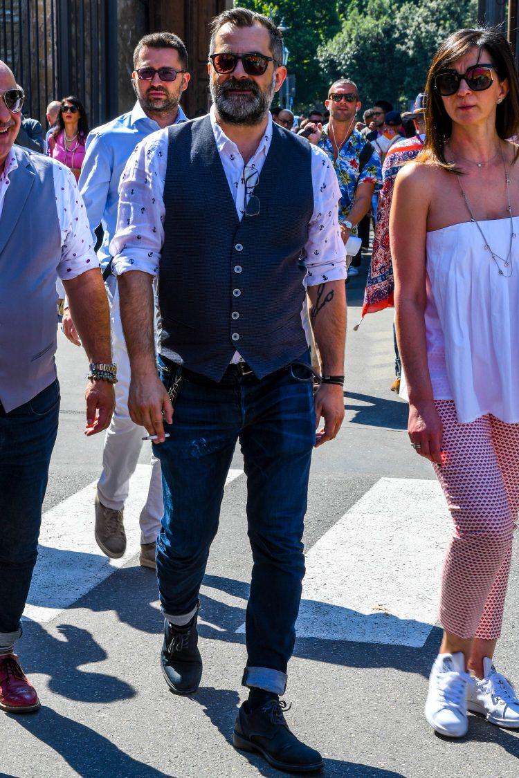 Gilet×Shirt×Jeans