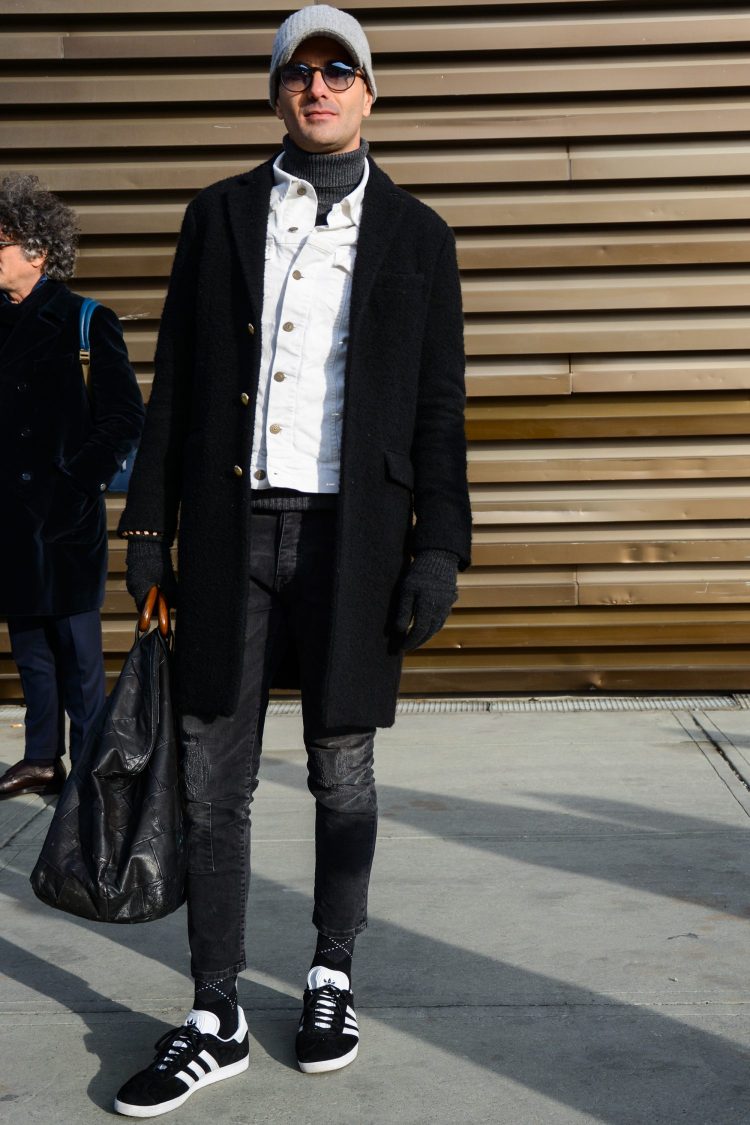 Chic turtleneck knit coordinate in monotone