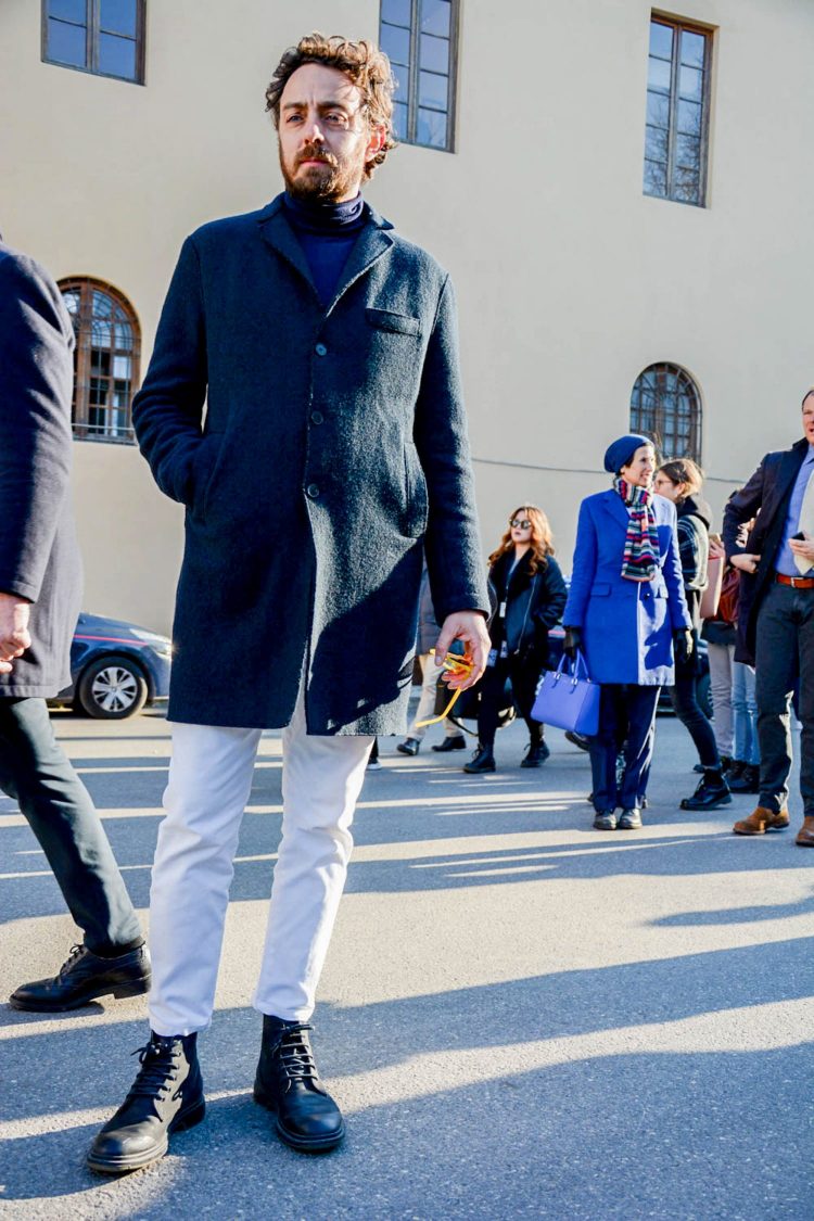 Navy x navy layered style with white pants set for a simple look
