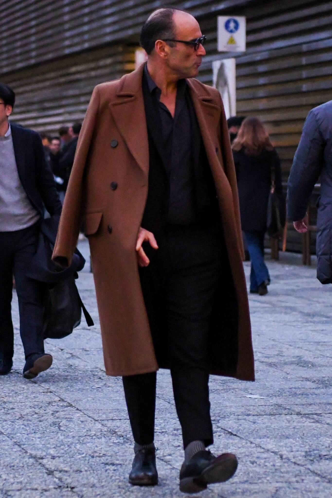 メンズトレンドカラーの最右翼 ブラック ブラウン の着こなし特集 メンズファッションメディア Govgov 男前研究所