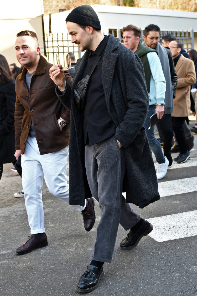 Long Coat×Corduroy Pants×Tassel Loafers