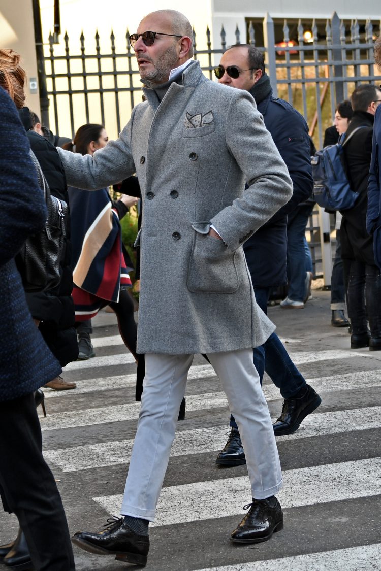 Chester Coat×White Pants