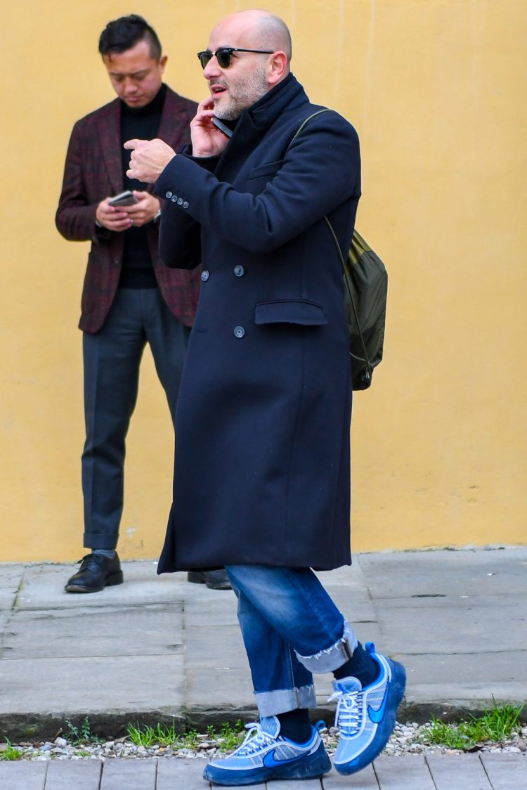 Nike Sneakers Codes "Lighten up your outfit with a long coat.