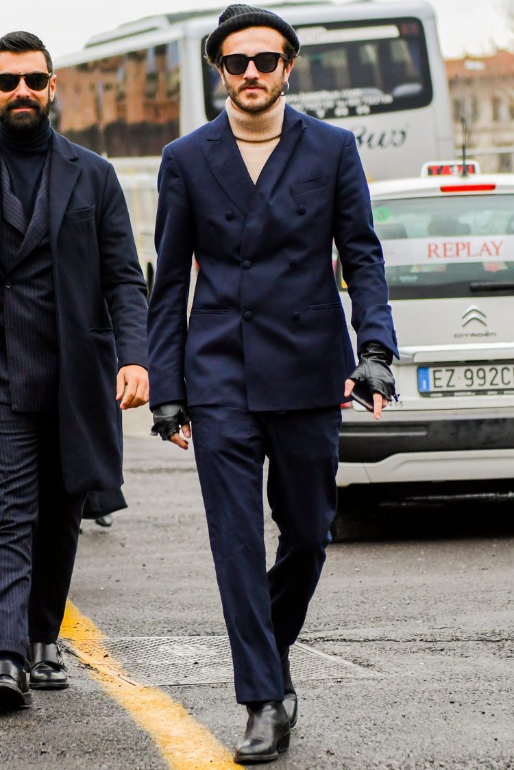 Knit Hat×Navy Suit