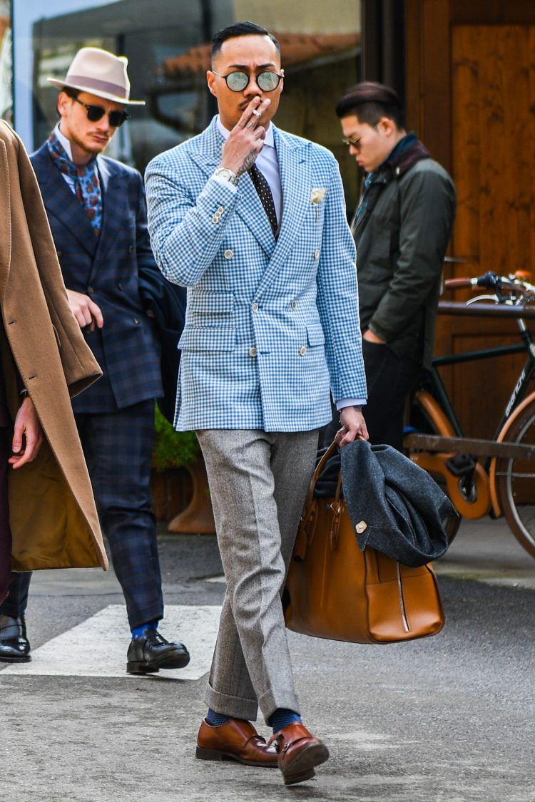 Lightly plaid jacket with double breasted for prestige
