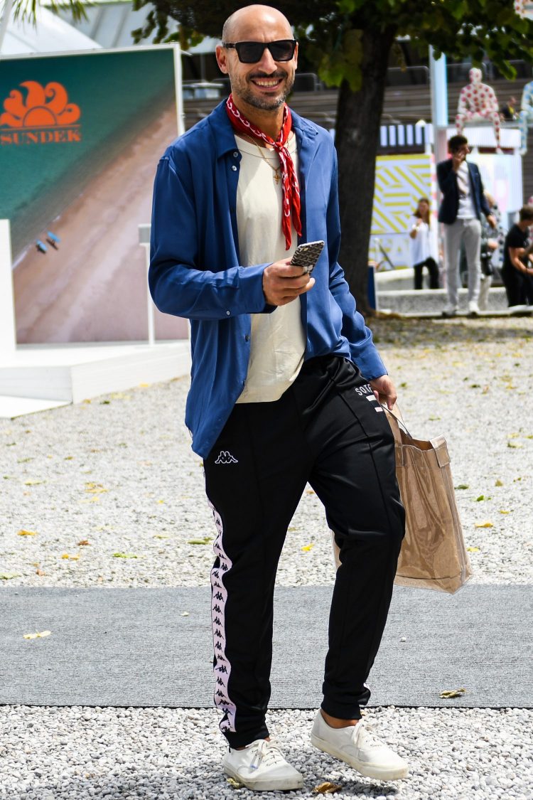 Track pants with side lines add street and sporty essence
