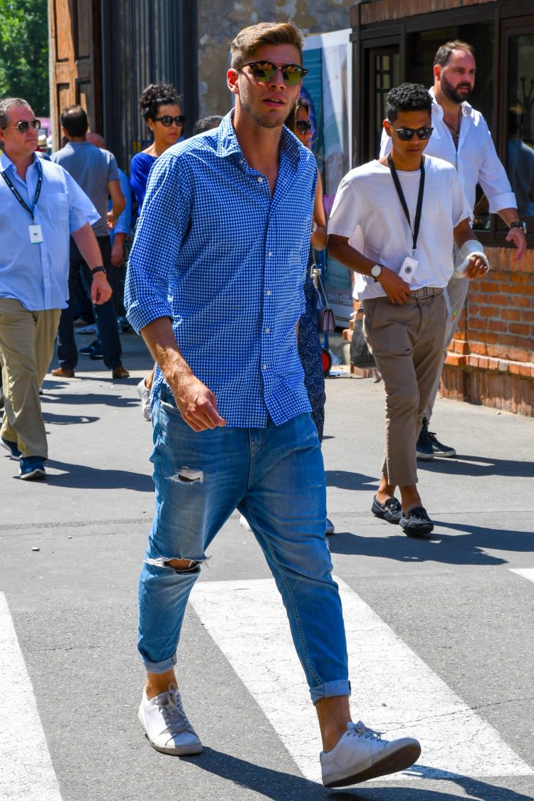 新着 パパ 意志に反する チェック シャツ ジーンズ コーデ B Dogs Jp