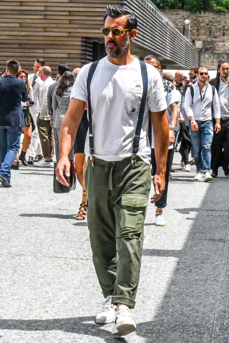 Braceys neutralize the ruggedness of military pants