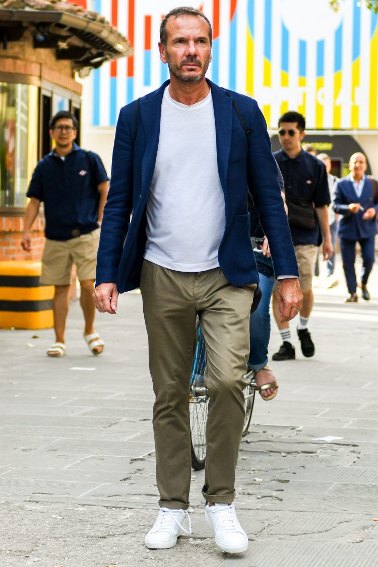 Tailored shirt jacket coordinates with a light jacket style