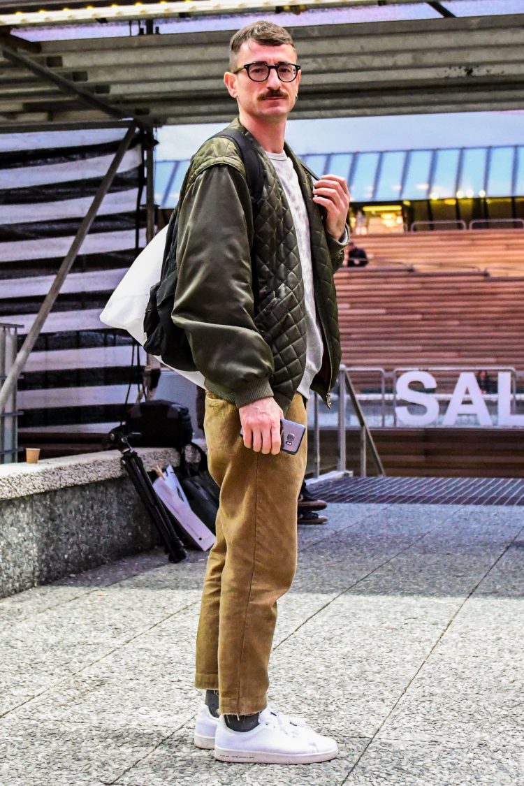 Camel corduroy winter pants coordinate with contrast of different materials