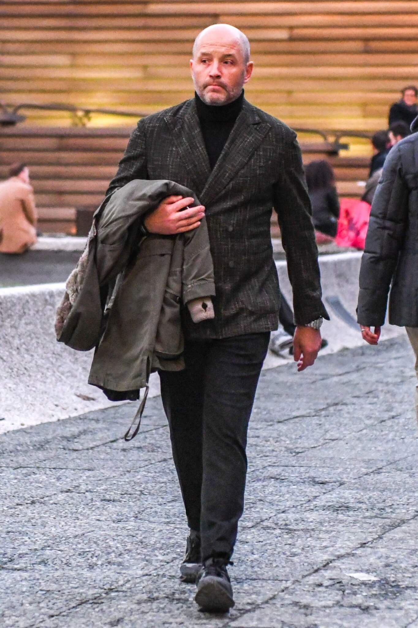 ツイードジャケットを使ってメンズコーデに季節感を！注目の着こなしや気になる特徴を紹介 | メンズファッションメディア OTOKOMAE / 男前研究所
