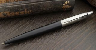 パーカーの「ジョッター(JOTTER)」はコスパグッドな名作ボールペン！4つの魅力を紹介