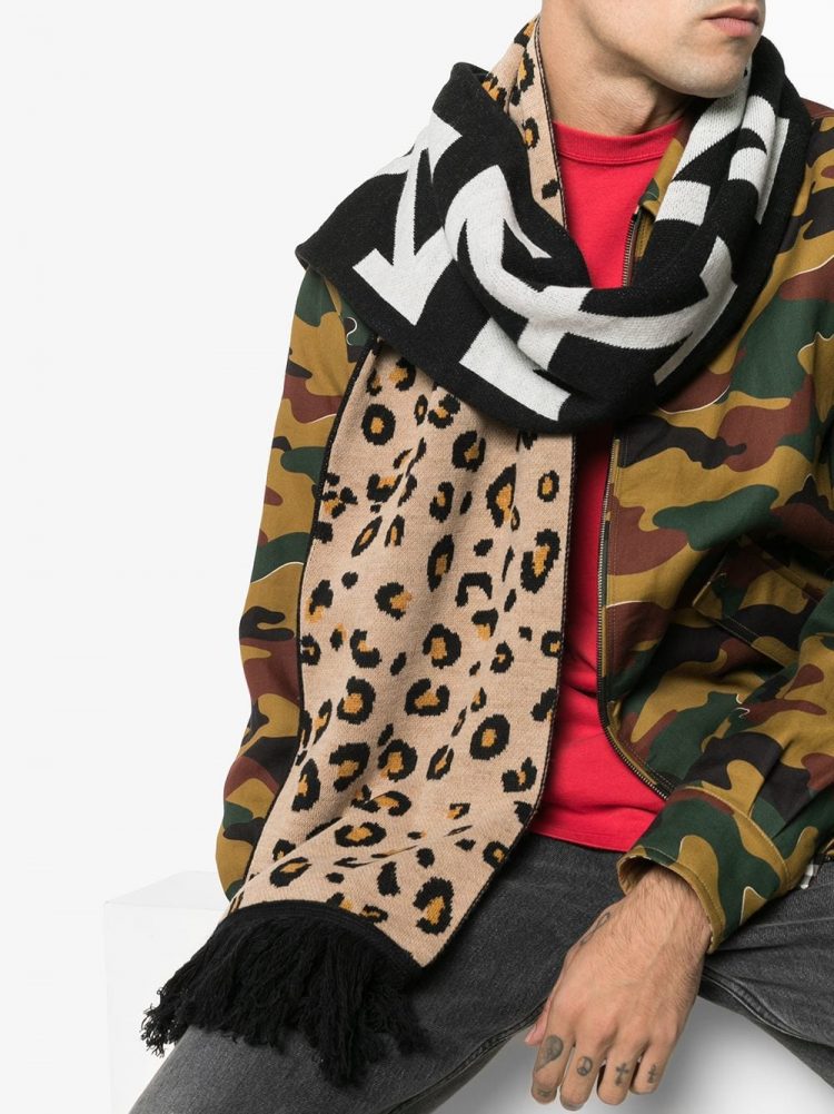 OFF-WHITE Reversible Scarf