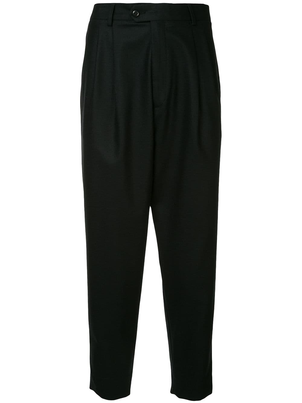 黒パンツ メンズ コーデ特集 メンズファッションメディア Otokomae ページ 18 ページ 18