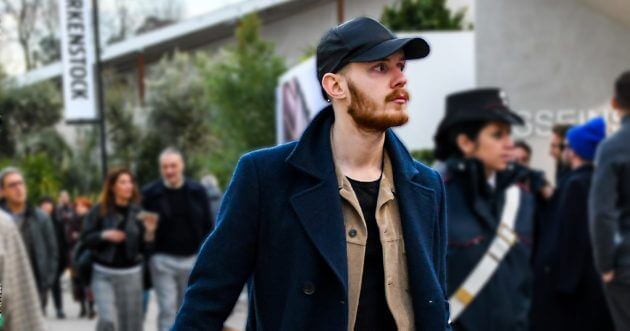 Caps are a must buy now that street style is in vogue! Introducing the hottest outfits and recommended items for men!