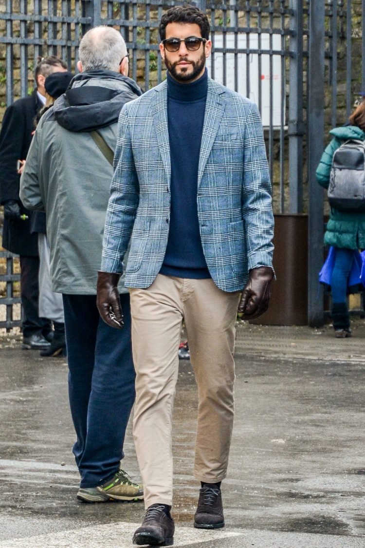 Light blue checkered jacket and navy turtleneck create a fresh atmosphere