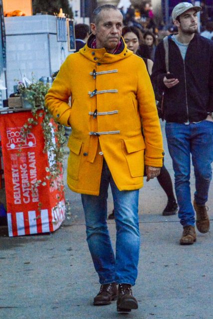 Duffle coat coordinate spiced with mustard color