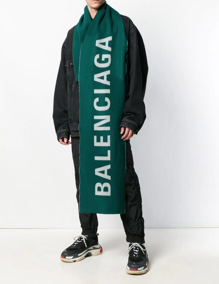 BALENCIAGA(バレンシアガ) ロゴ マフラー
