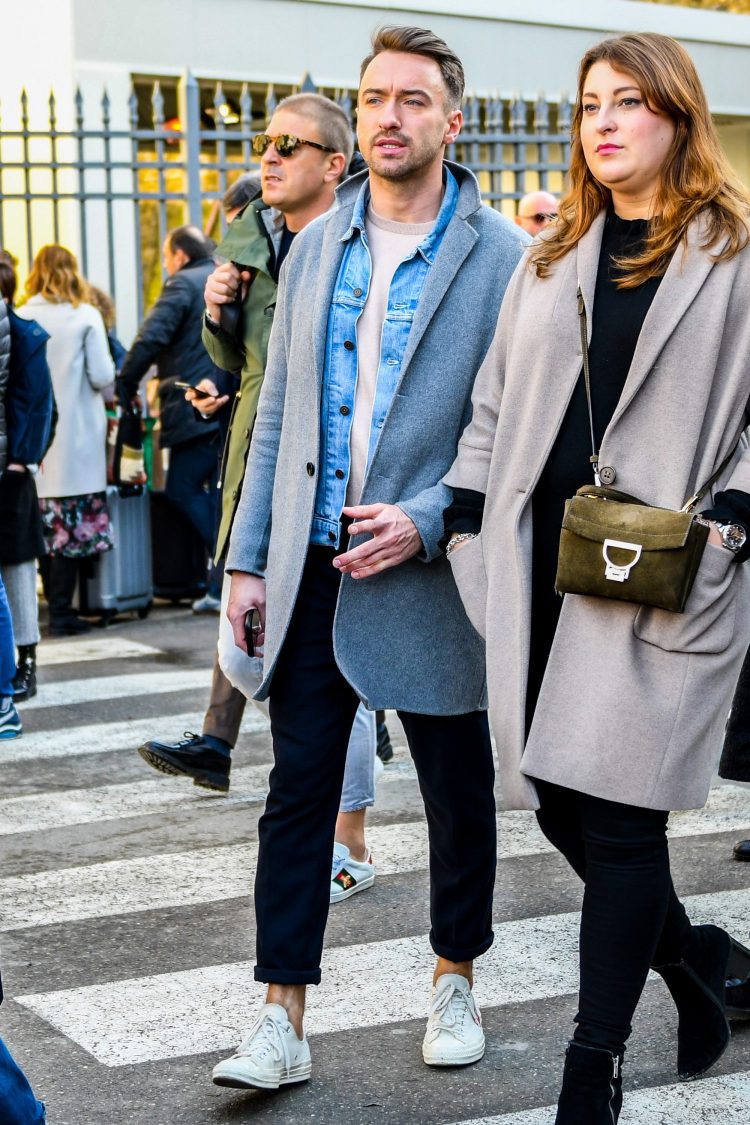 Is showing a glimpse of a denim jacket from a coat the new standard for adult winter coordination? It effortlessly elevates even the most casual coat style!