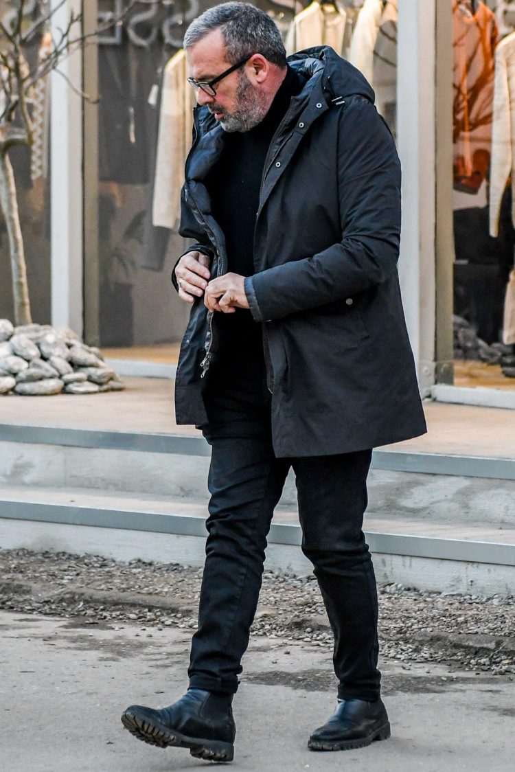 Men's black hooded coat with an exquisite silhouette and a high level of sophistication
