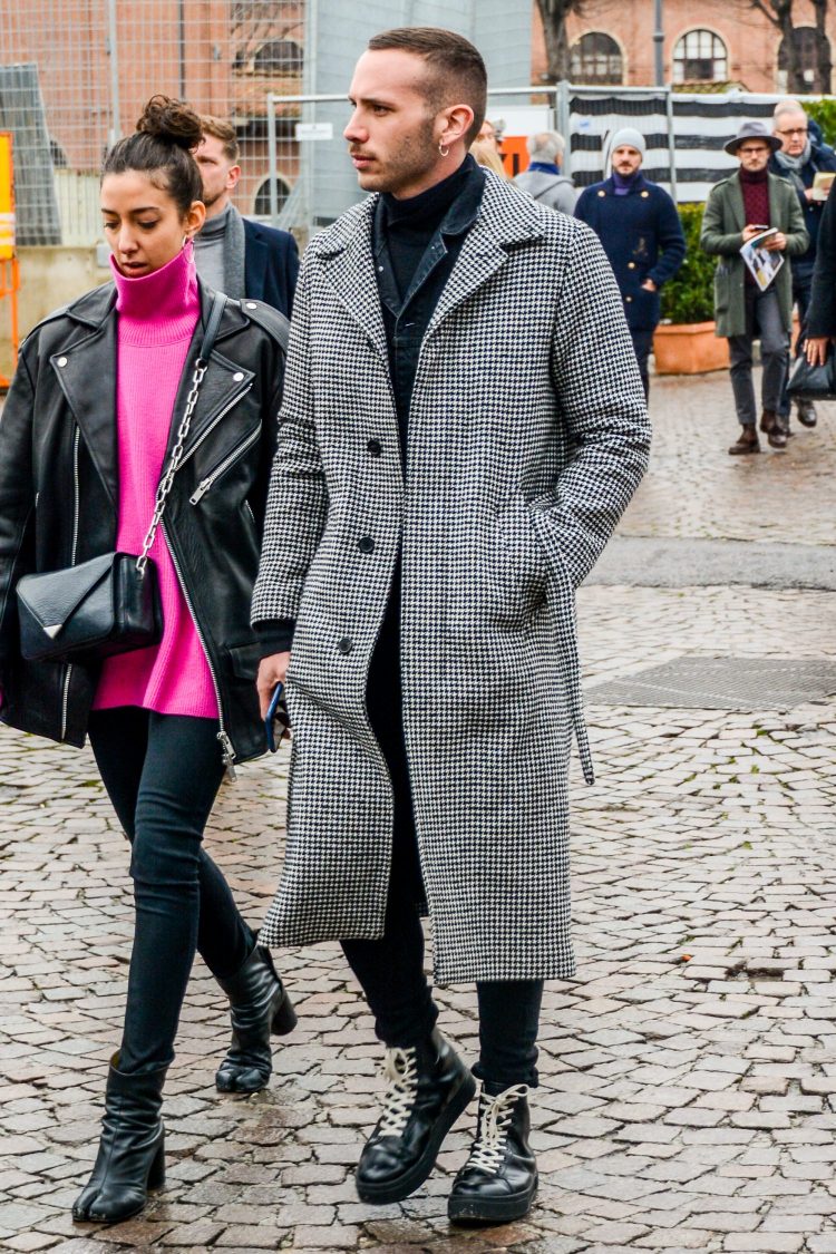 When matching denijakke with patterned outerwear, a sense of "subtraction" is the key!
