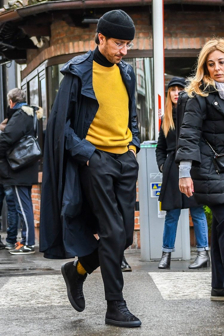 フーデッドコート メンズ コーデ特集 フード付きデザインでアクセントを加えた着こなし おすすめアイテムを紹介 メンズファッションメディア Otokomae ページ 7otokomae 男前研究所 ページ 7