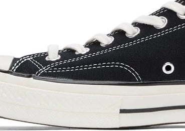 The sewn-on guess cloth is also unique to the Chuck Taylor CT70.