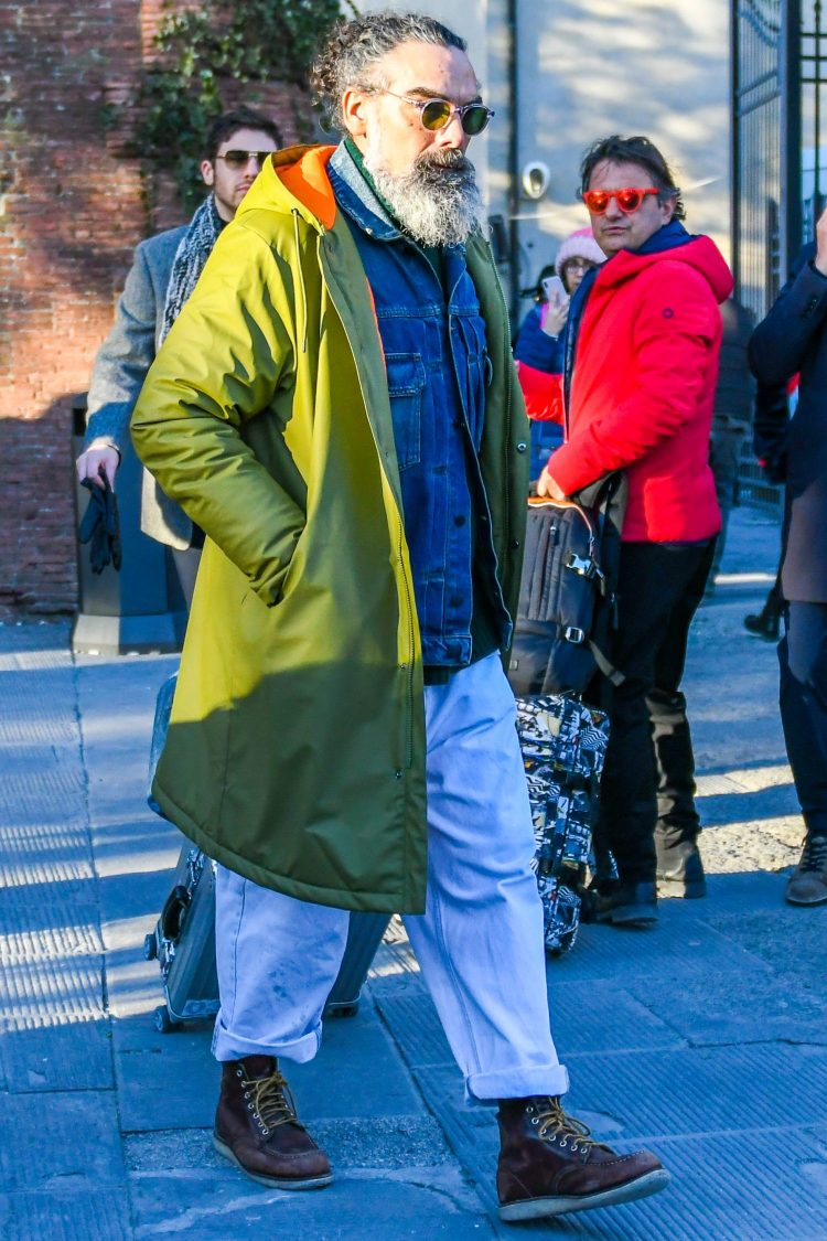 Use of flashy-colored outerwear and deni-jacket innerwear to enhance the seasonality of the work boot coordinate.