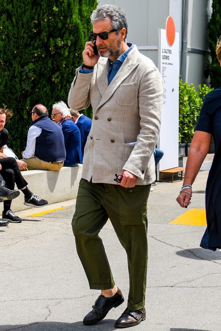 Jacket pants coordinate with khaki pants in chic, clever use of earth tones.