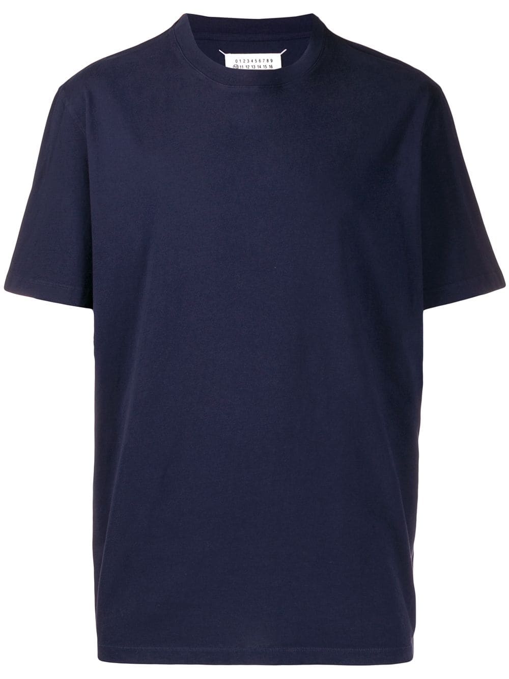 ネイビーtシャツ コーデ メンズ特集 夏にトライしたい着こなしのコツや旬な海外スナップを一挙紹介 メンズファッションメディア Otokomae 男前研究所 ページ 7 ページ 7