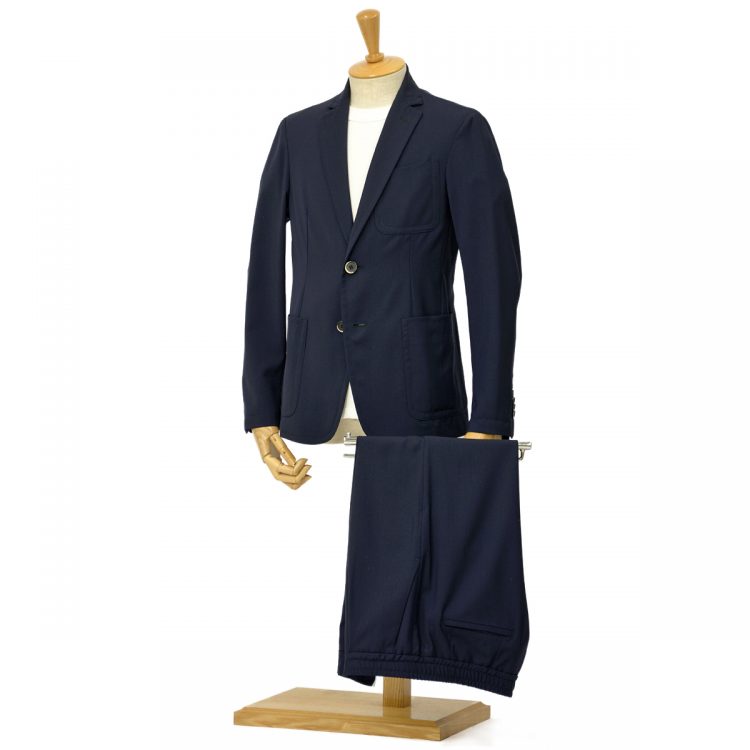 Barena Venezia "A lineup of traditional Venetian manufacturing methods sublimated into a modern style.
