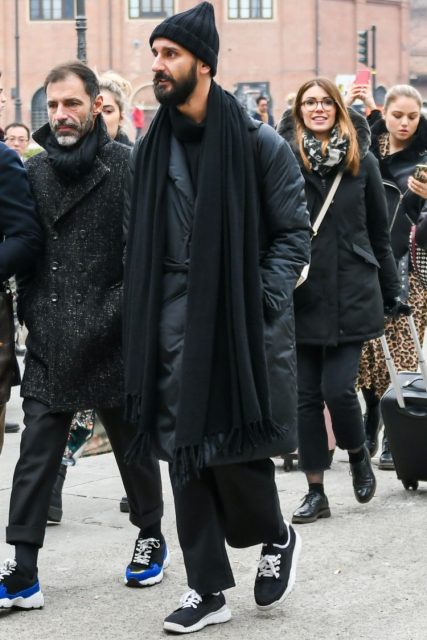 Men's coordinate outfit with down coat and black wide pants (wool material)