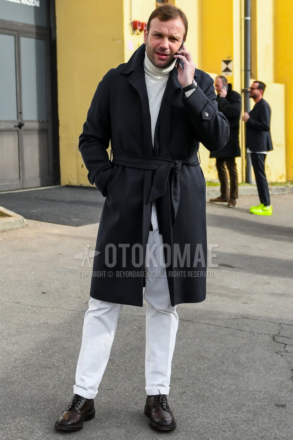 白ニット コーデ メンズ特集 秋冬に実践したい大人の着こなし アイテムを紹介 メンズファッションメディア Otokomae 男前研究所