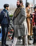A fall/winter men's coordinate outfit with glen check gray check others, plain beige chinos, brown others loafer leather shoes.