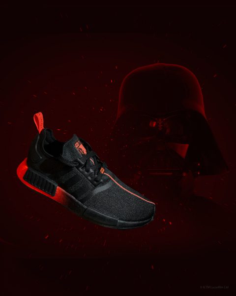 The men's model to watch out for is this! Updated "NMD" with images of "Yoda" and "Darth Vader" respectively