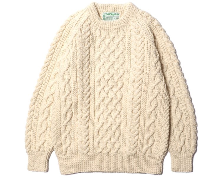 What is cable knit?
